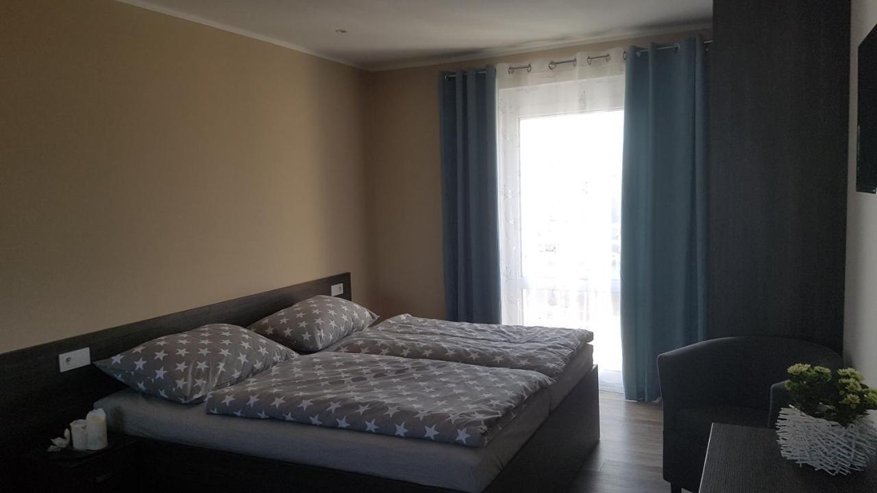 Holiday Centrum Žatec Εξωτερικό φωτογραφία