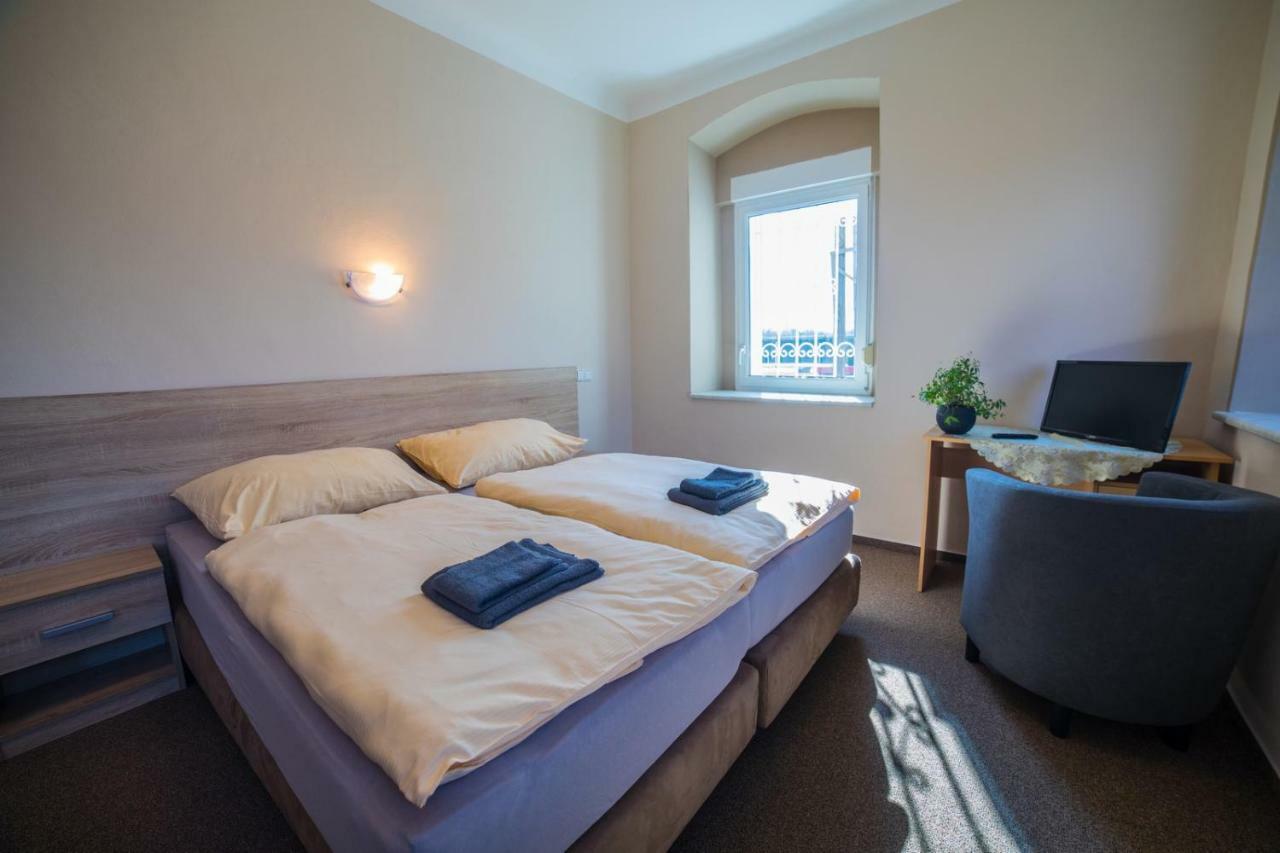 Holiday Centrum Žatec Εξωτερικό φωτογραφία