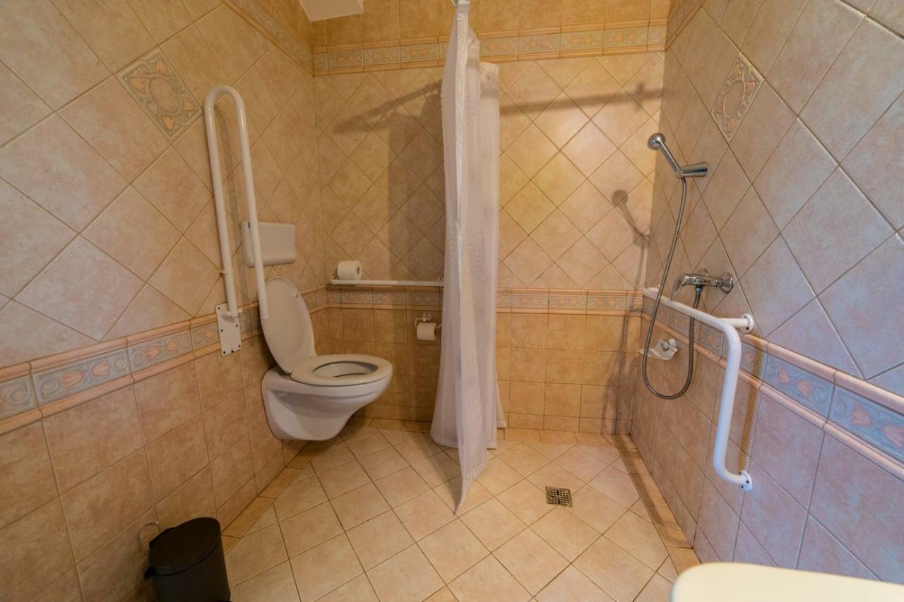Holiday Centrum Žatec Εξωτερικό φωτογραφία